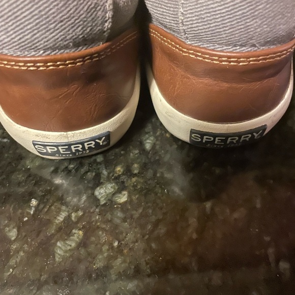 Sperry Gray and White Sneakers Classic Low-Top Design - Picture 3 of 4
